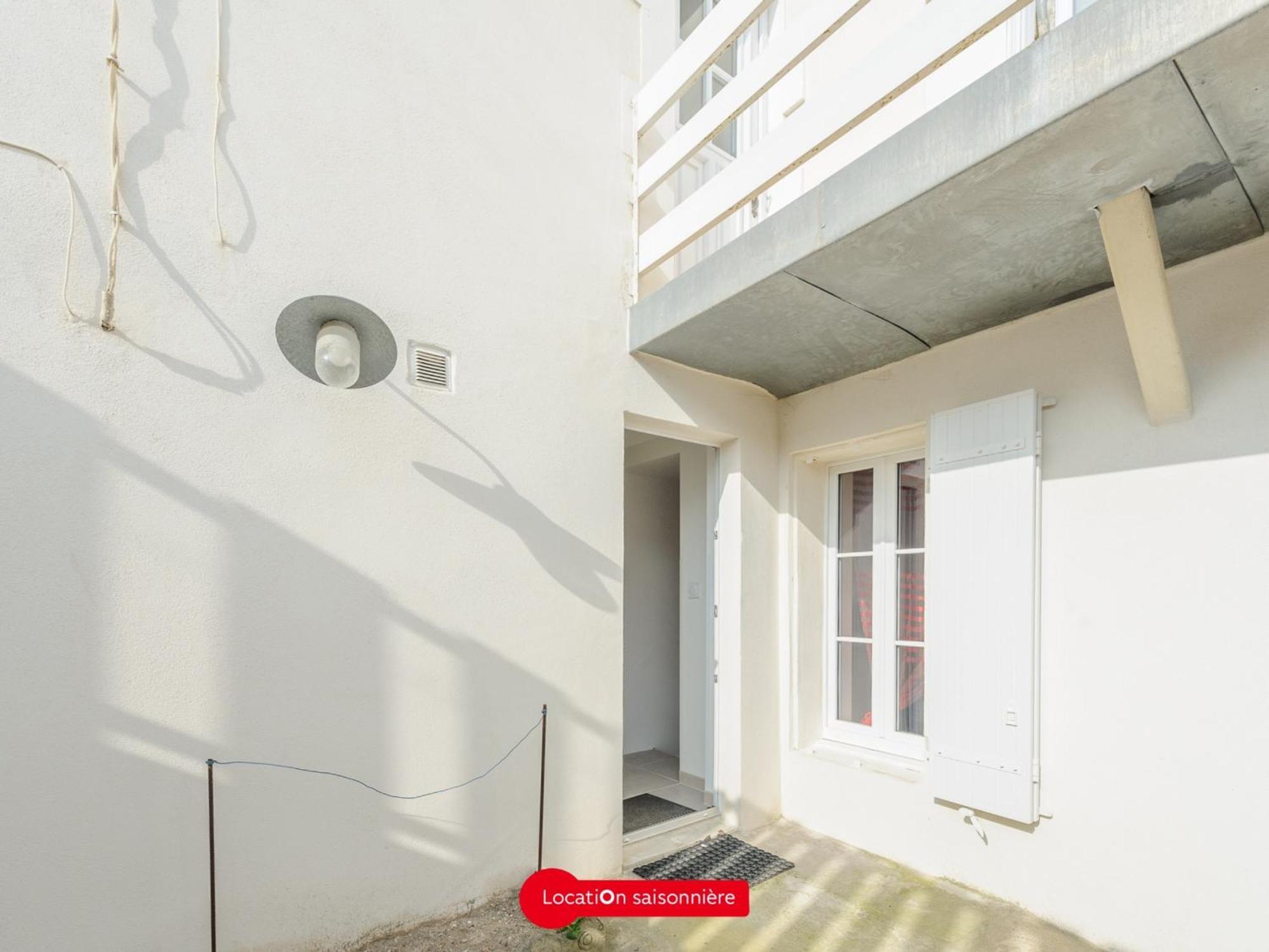 Appartement T2 A 50M De La Plage Avec Cour, Wifi Et Equipements Bebe - 4 Pers, Chatelaillon-Plage - Fr-1-535-17 Eksteriør bilde